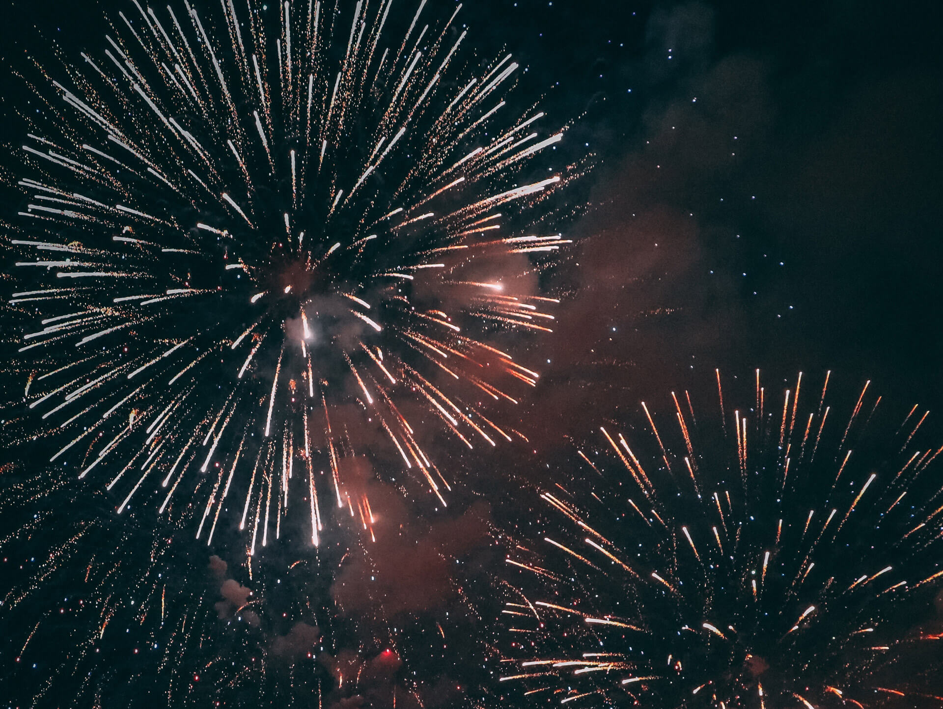 white and red fireworks